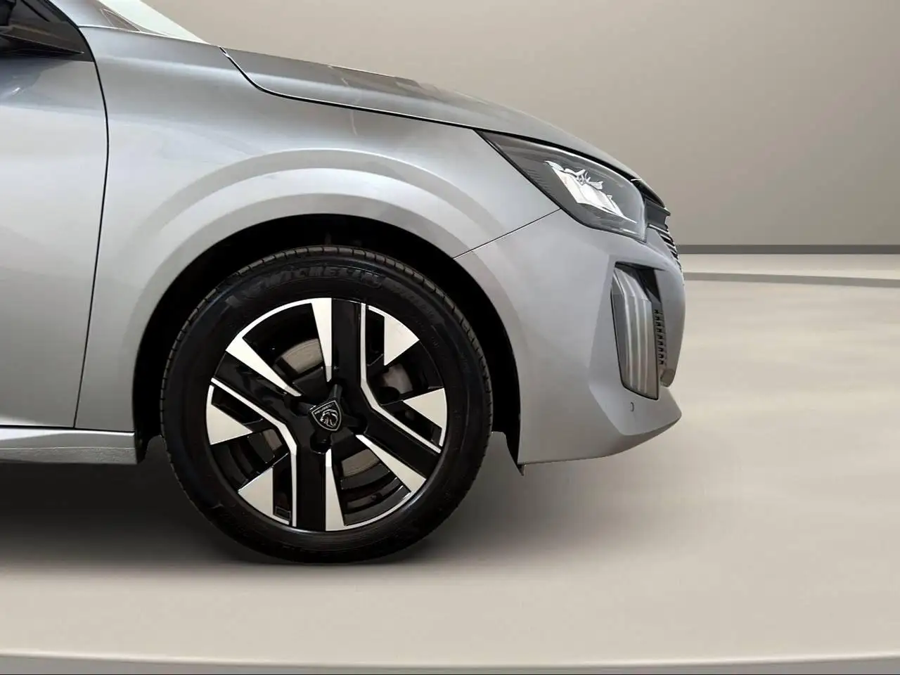 Peugeot 208 PureTech 100 Stop&Start 5 porte Allure 40