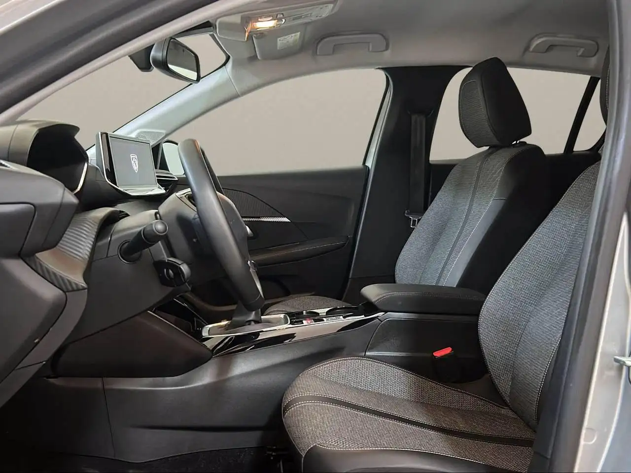 Peugeot 208 PureTech 100 Stop&Start 5 porte Allure 8