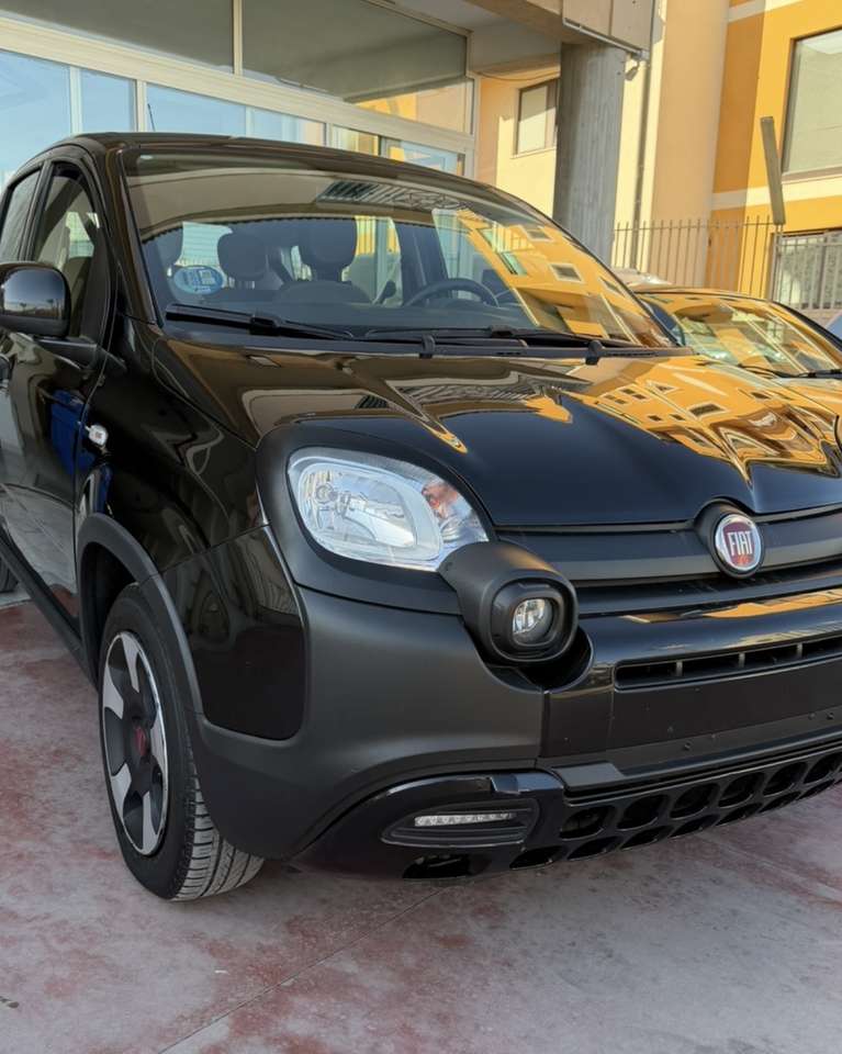 Fiat Panda 1.0 firefly hybrid City Cross s&s 70cv 5p.ti