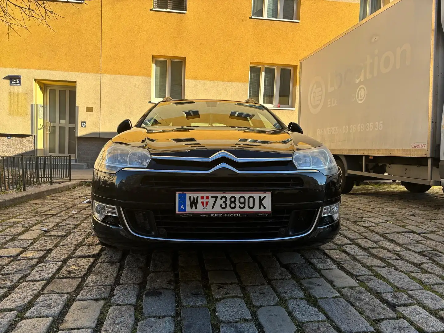 Citroen C5 C5 Tourer 2.0 HDi 114PS KLIMATRONIC TEMPOMAT PDC Negro - 2