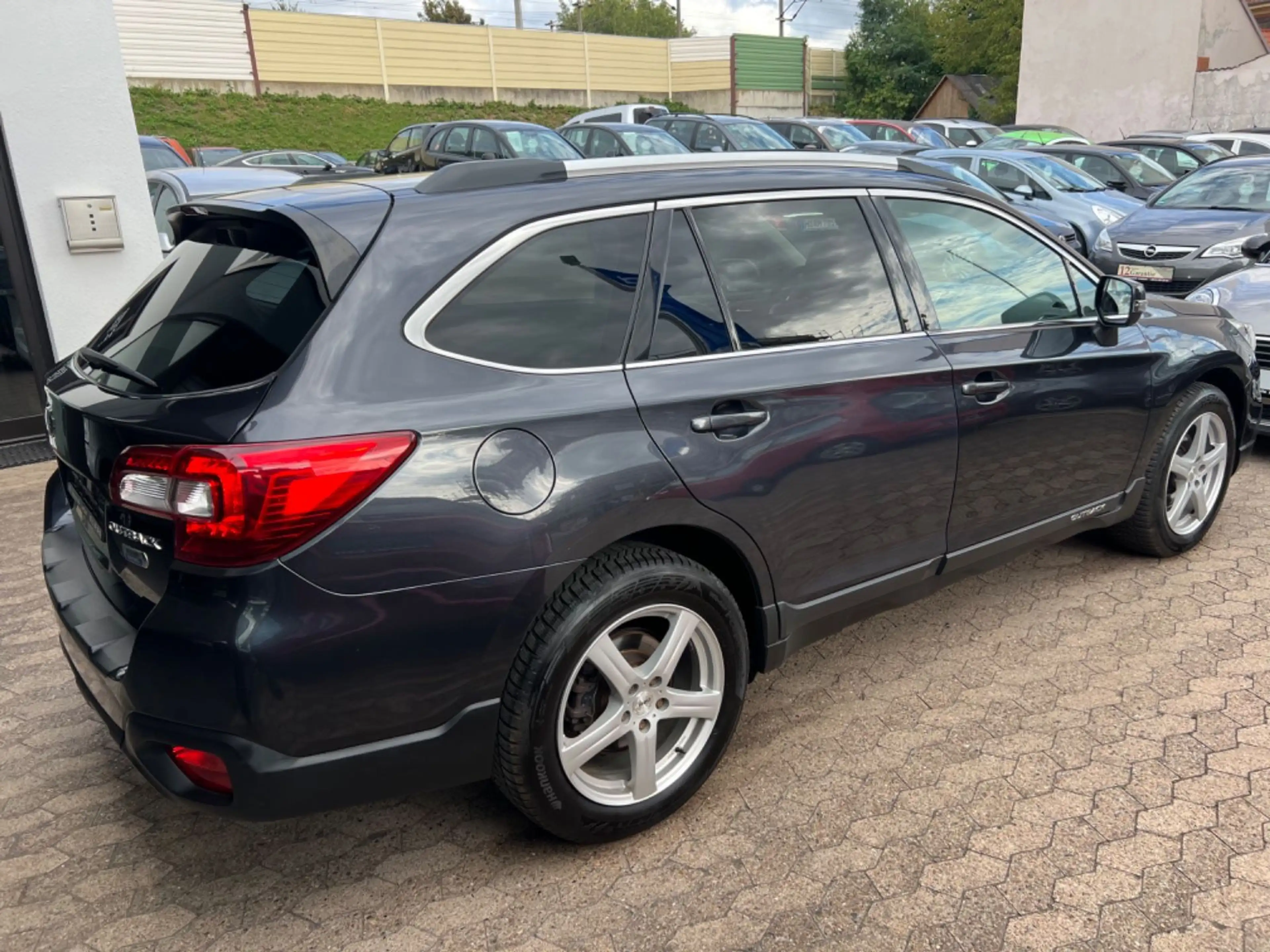 Subaru OUTBACK Sport Automatik~SpurAssi~Leder~1Hand~AHK — photo 6
