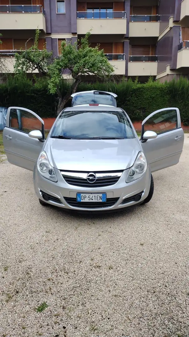 Opel Corsa 3p 1.0 Enjoy - 1