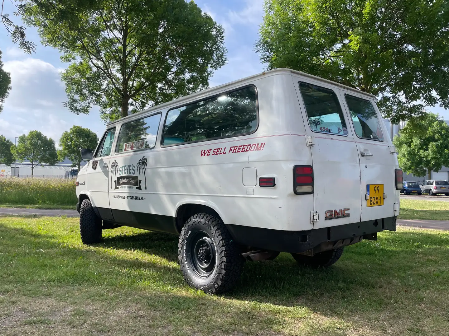GMC Vandura Vandura 3500 Weiß - 2