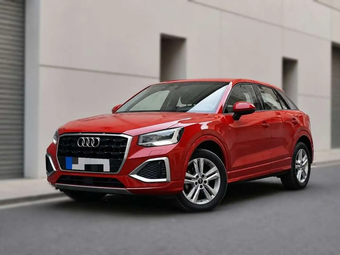 Audi Q2 35 TFSI Advanced S tronic 110kW Rojo - 2