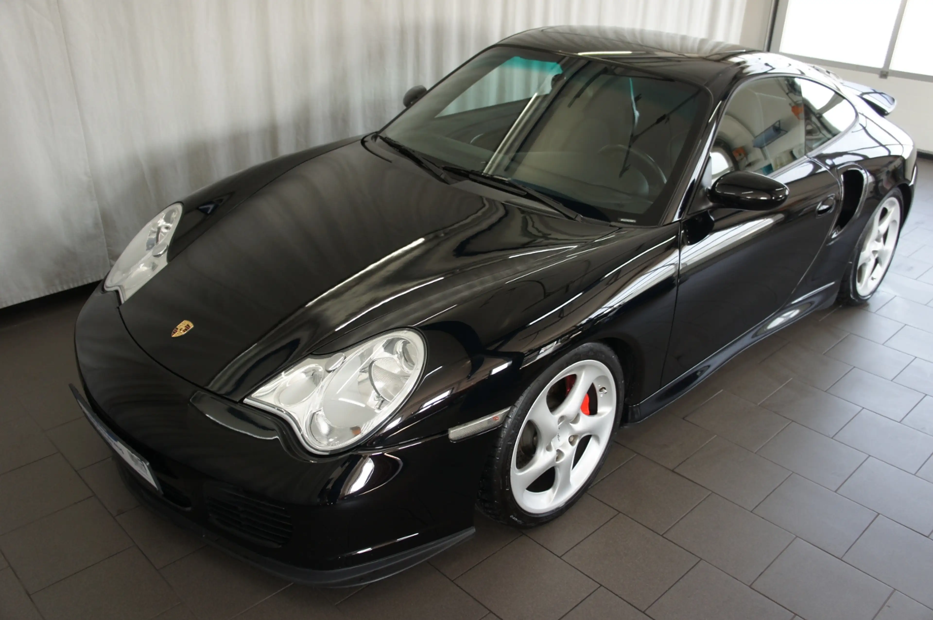 Porsche 996 Turbo Coupé WLS 450PS #47-2 — photo 3