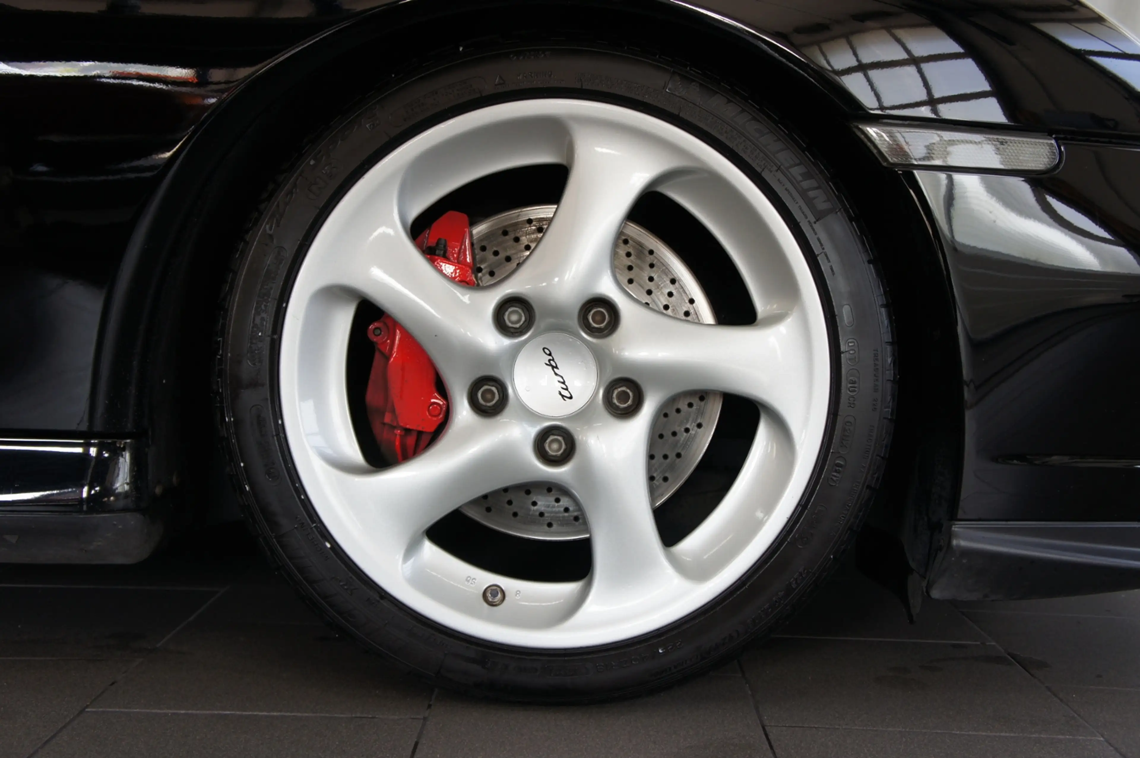 Porsche 996 Turbo Coupé WLS 450PS #47-2 — photo 9
