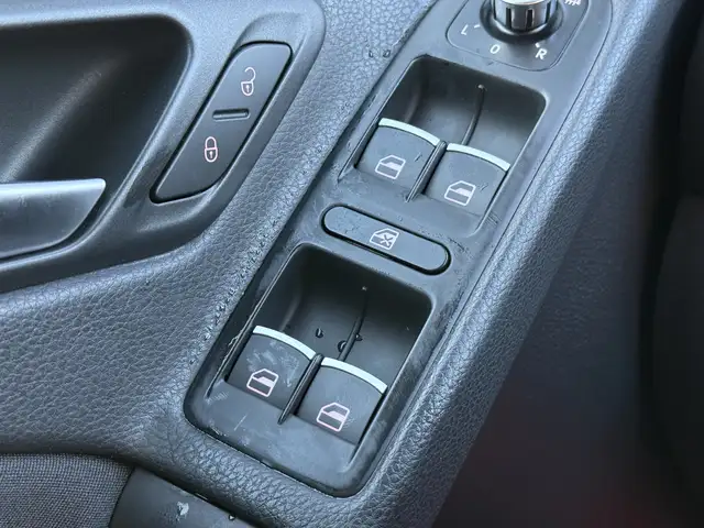 Volkswagen Golf view 7