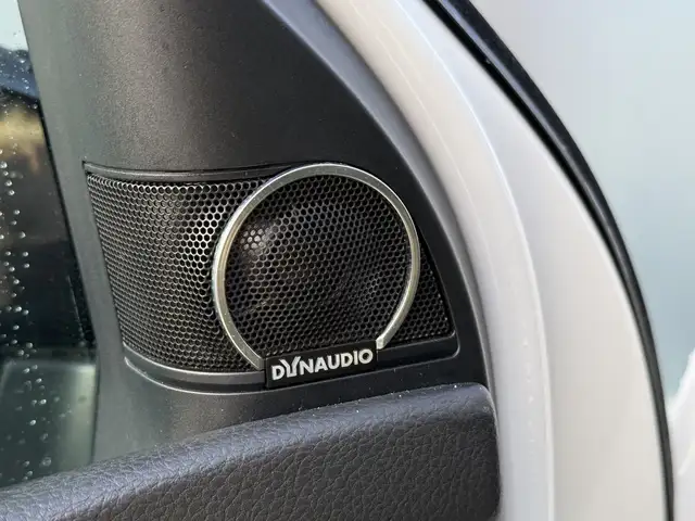 Volkswagen Golf view 25
