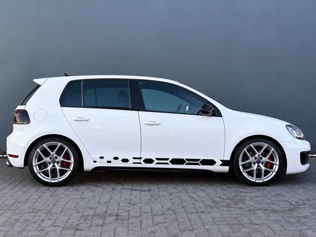 Volkswagen Golf view 29