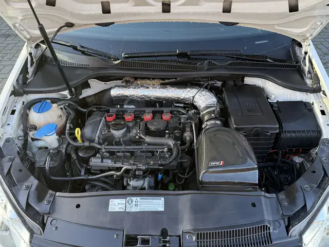 Volkswagen Golf view 27