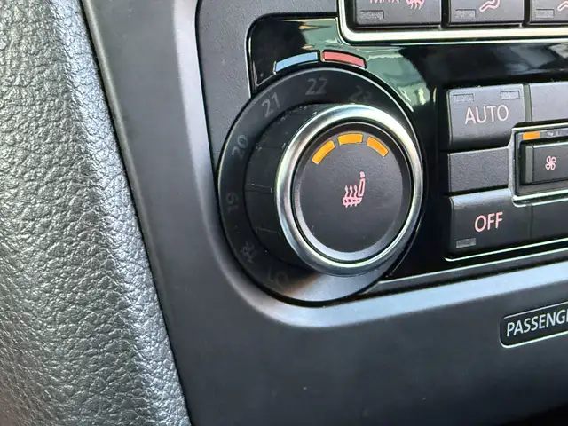 Volkswagen Golf view 20