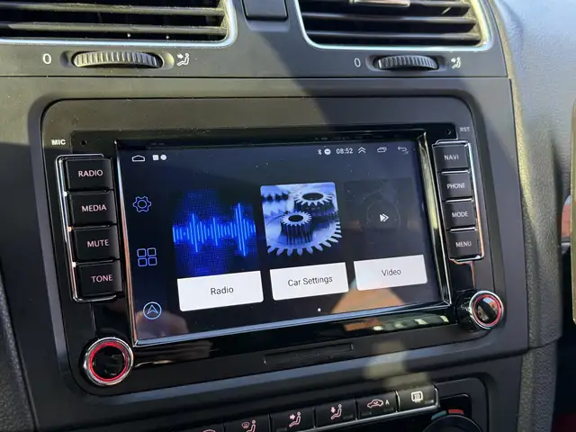 Volkswagen Golf view 17