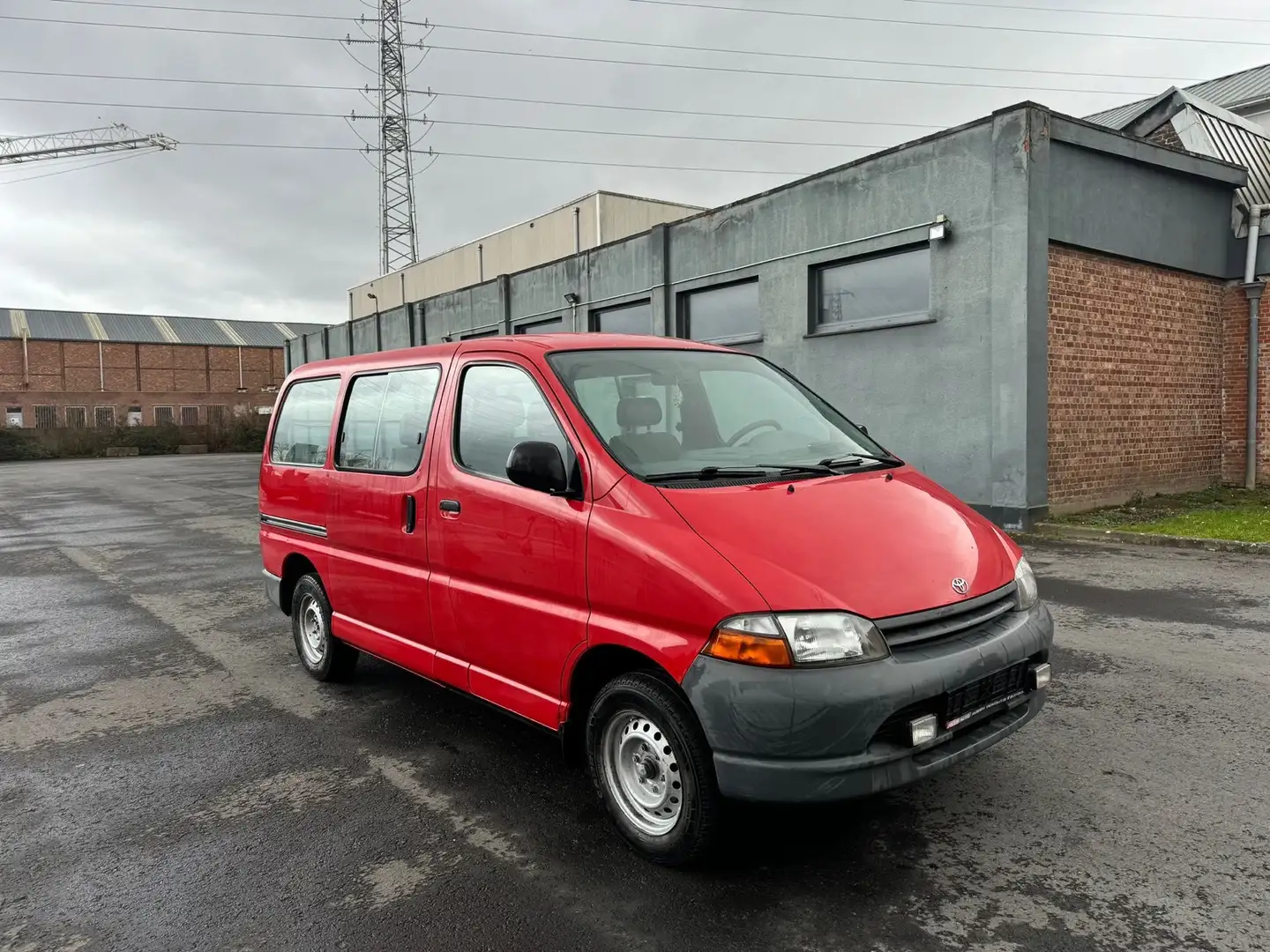 Toyota Hiace 2.4 Diesel normal original moteur ordinaire Rosso - 1