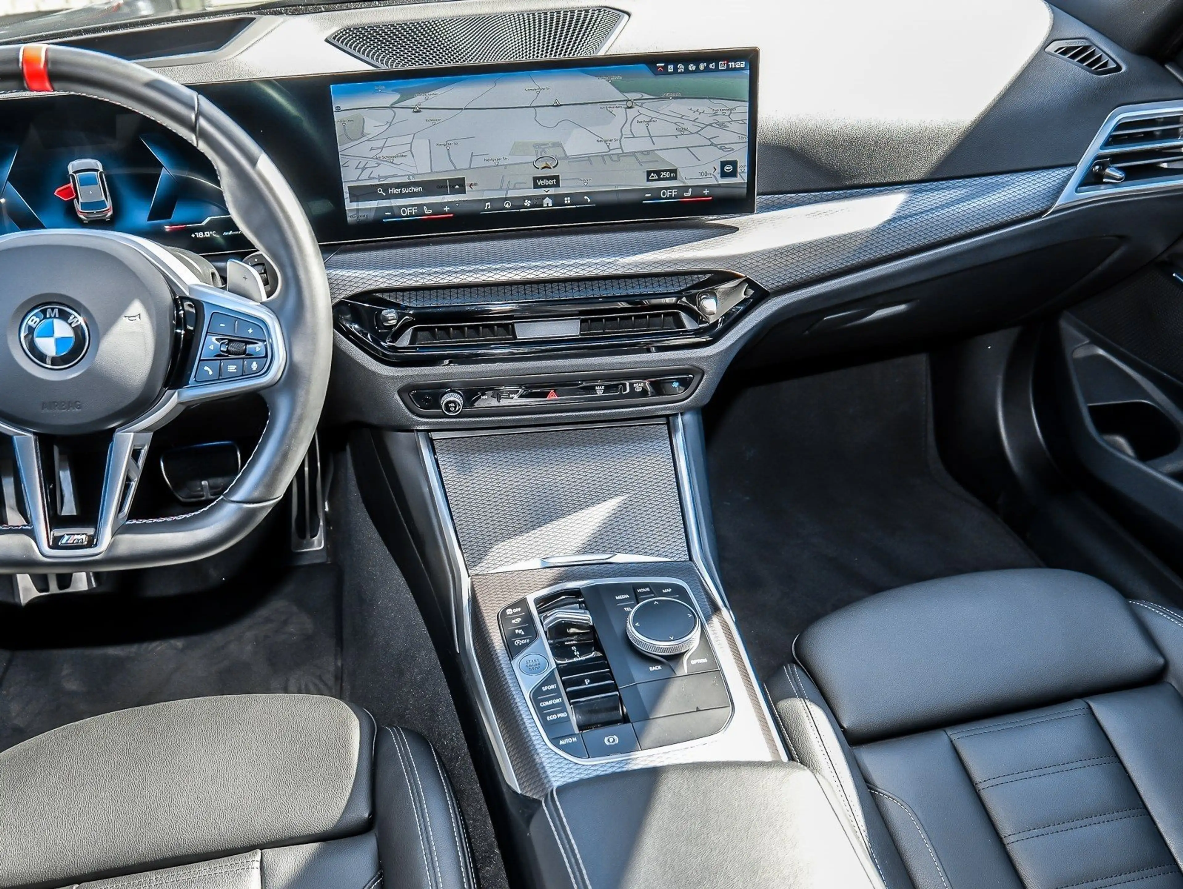 BMW 340 M340i xDrive Touring — photo 15