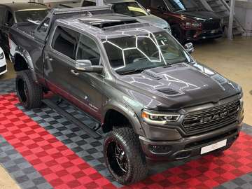1500 5.7 4X4 LIMITED PANO LPG MonsterTruck