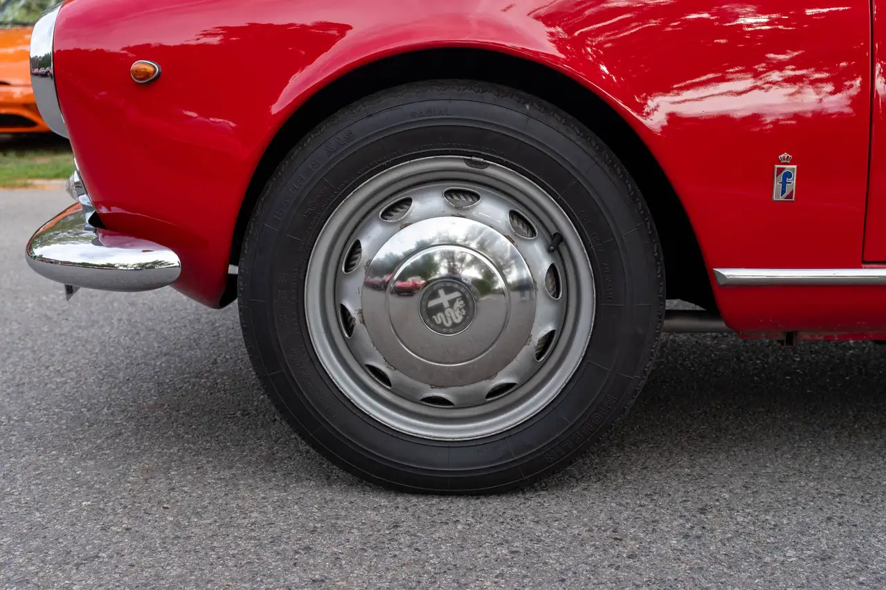 Alfa Romeo Giulia Spider 1600, foto 12