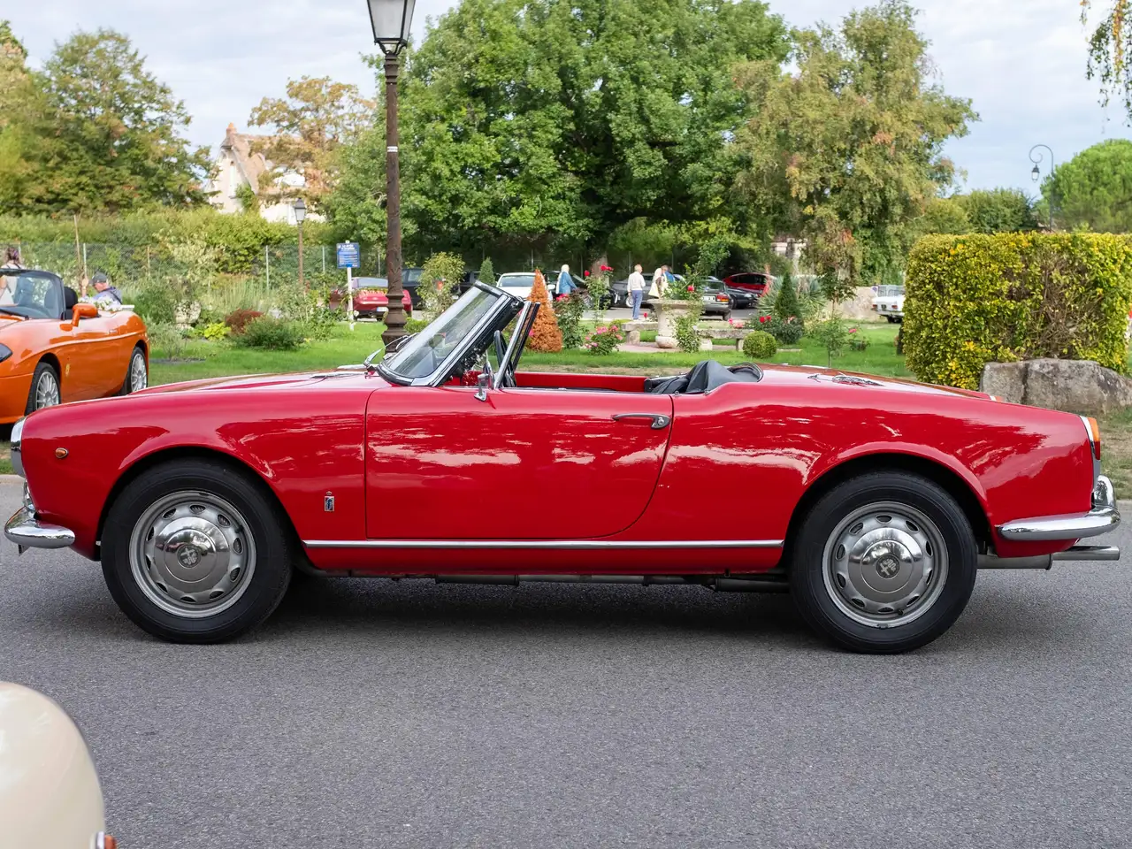 Alfa Romeo Giulia Spider 1600, foto 2