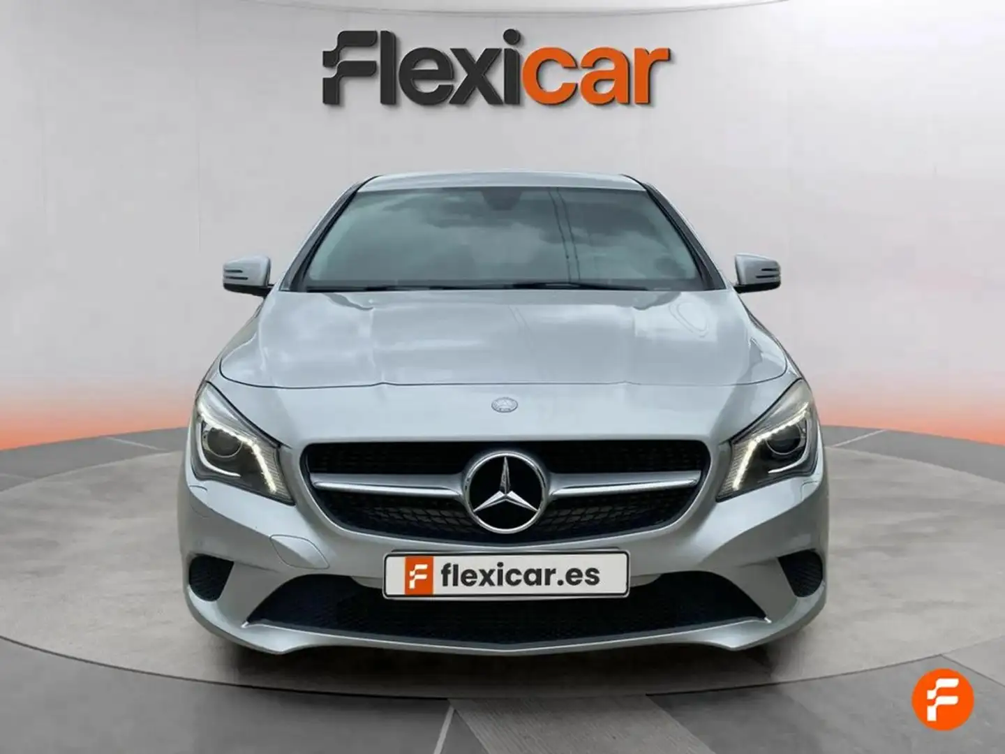 Mercedes-Benz CLA 200 CDI Shooting Brake Gris - 2