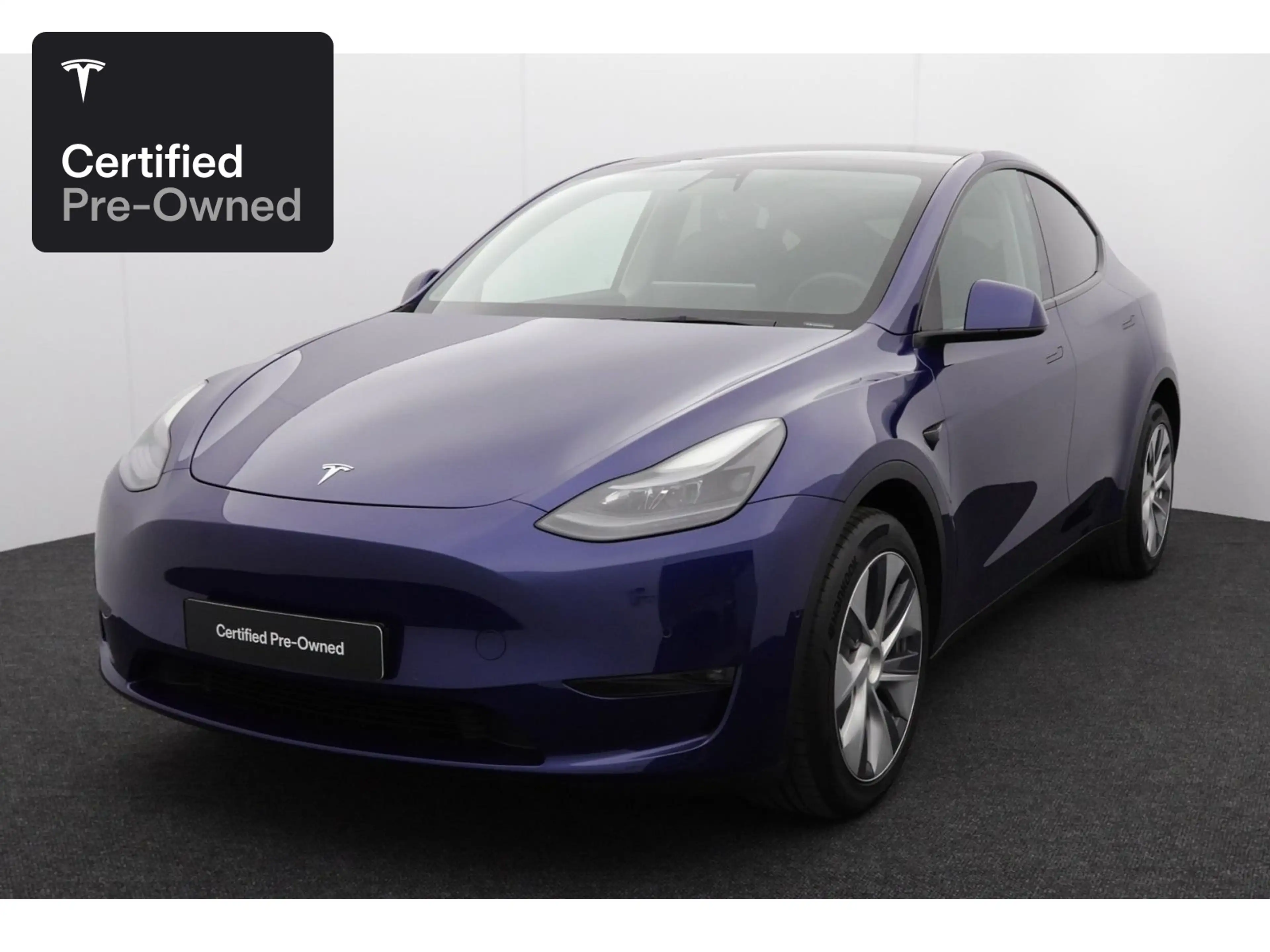 Tesla Model Y Long Range AWD "Certified Pre-Owned" — photo 2