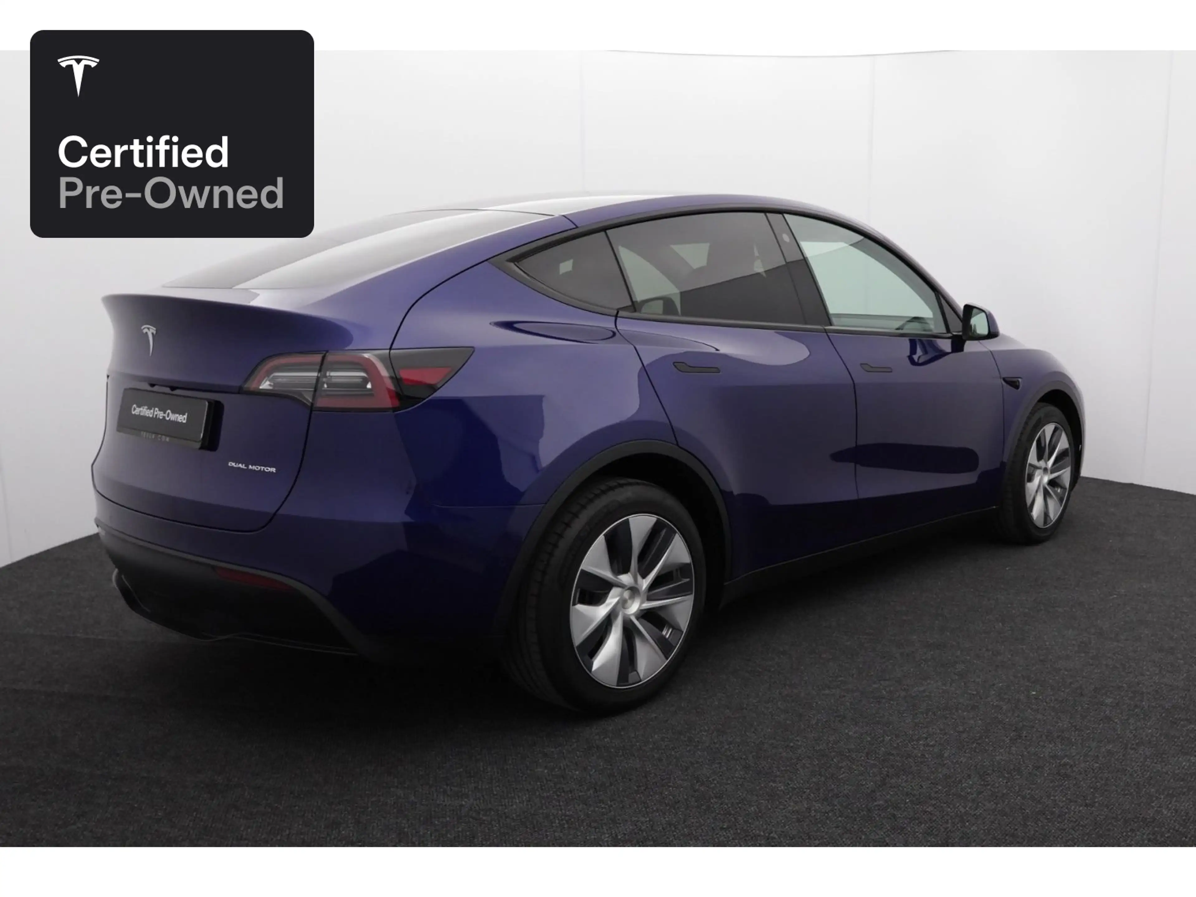 Tesla Model Y Long Range AWD "Certified Pre-Owned" — photo 8
