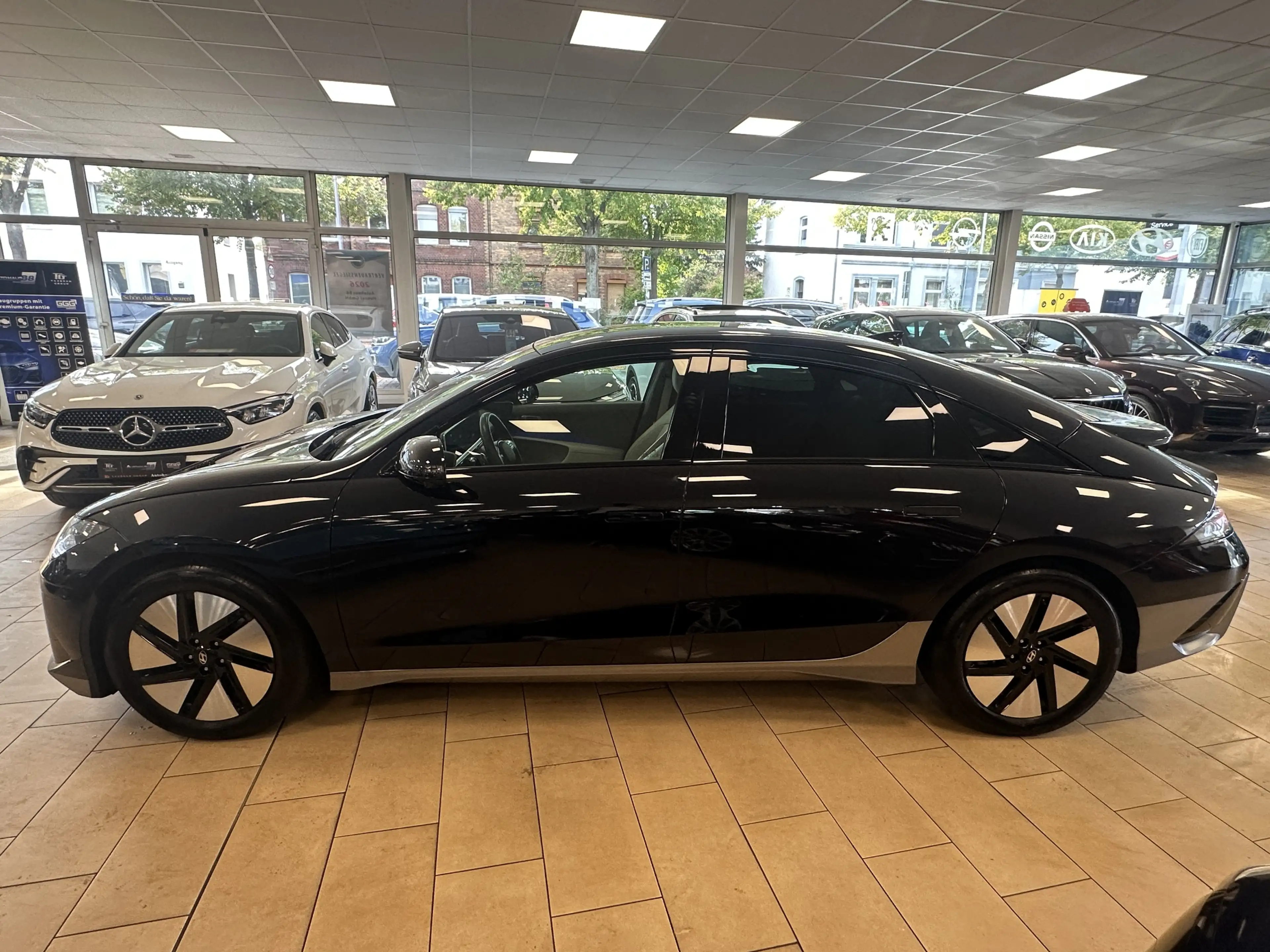 Hyundai IONIQ 6 Uniq*100%SOH*Garantie*BOSE*360*BLÜ*HUD — photo 8
