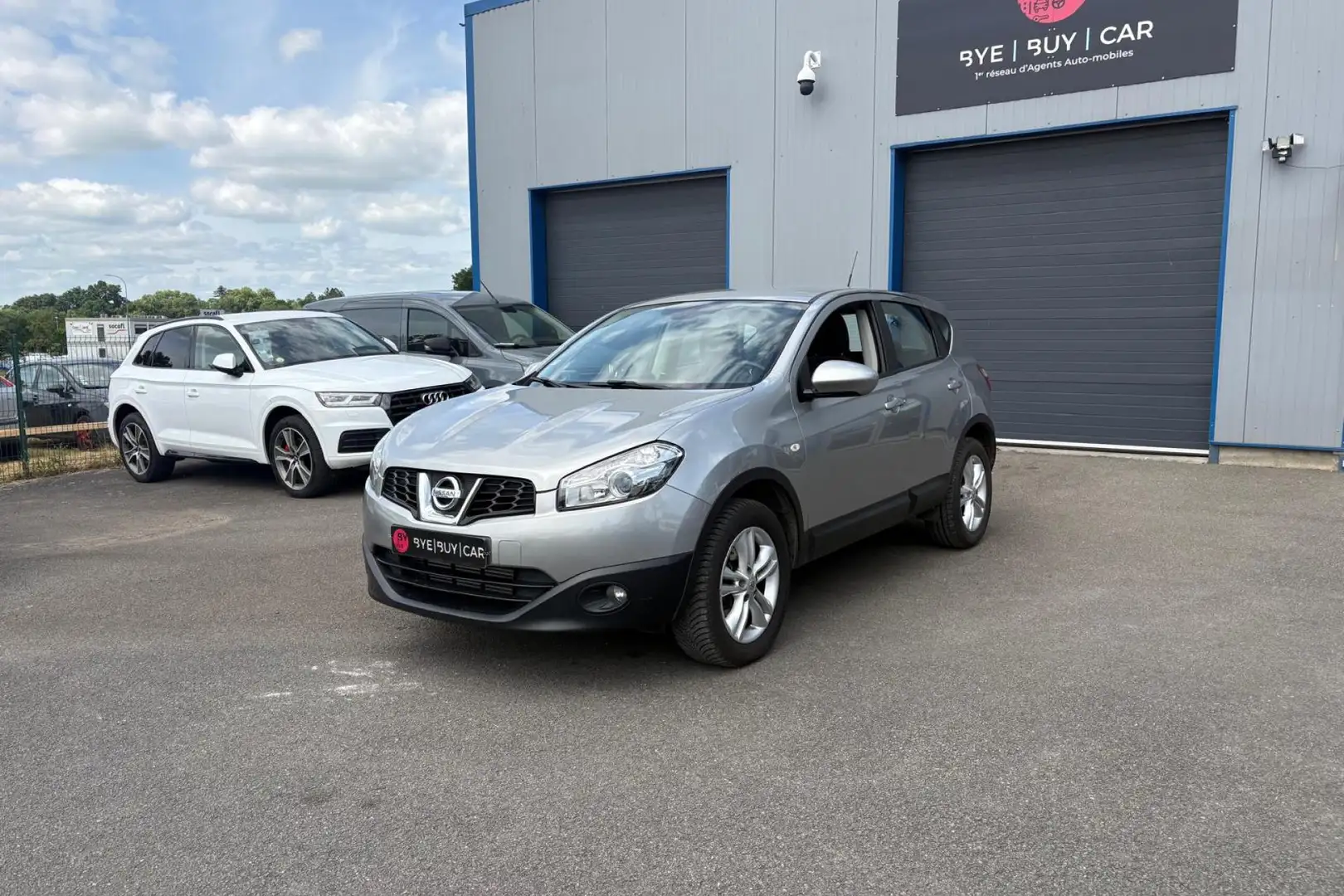 Nissan Qashqai QASHQAI 1.5 DCI 110 CH ACENTA GTIE 12 MOIS Сірий - 1