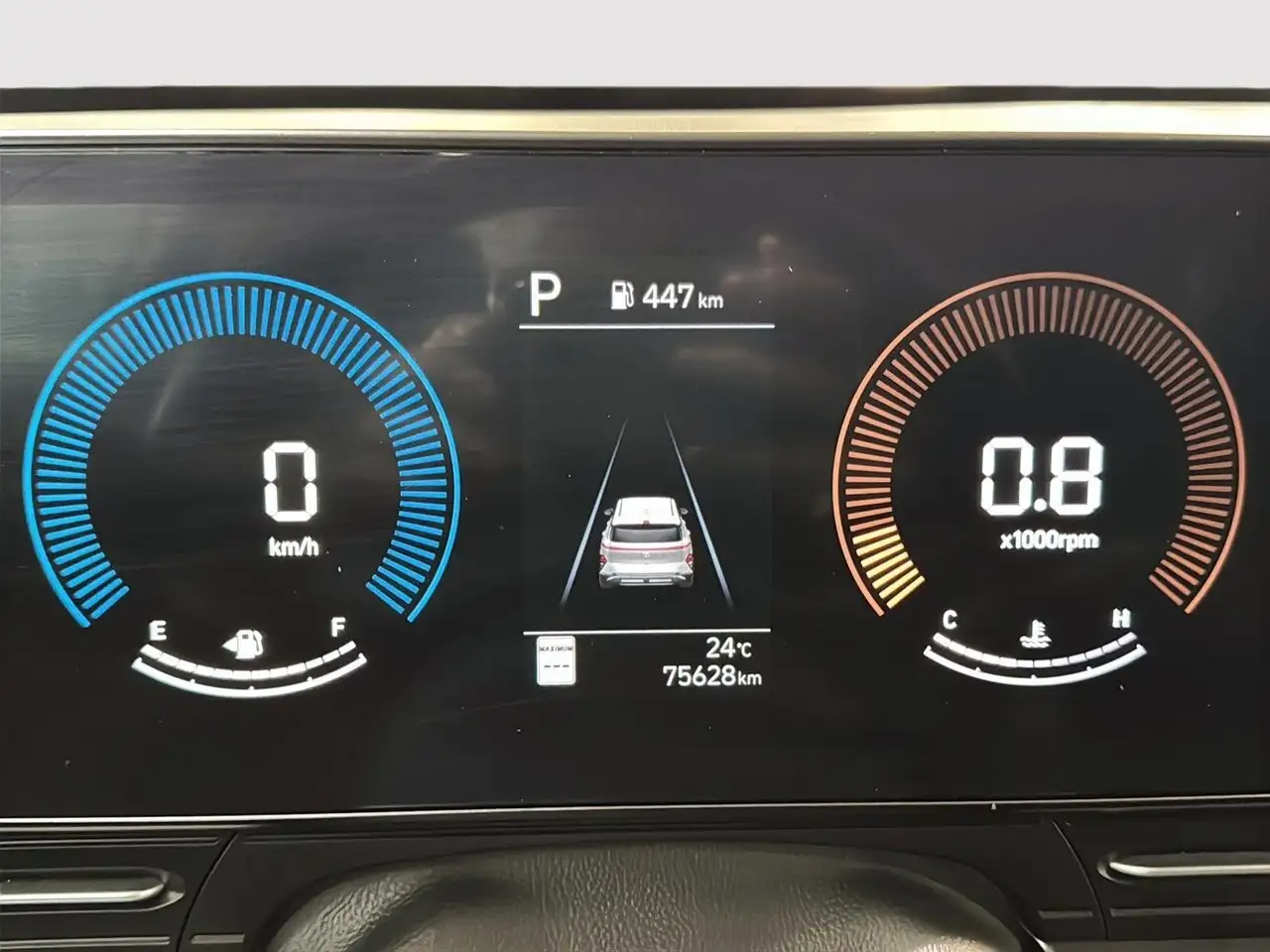 Hyundai KONA снимка Hyundai KONA
