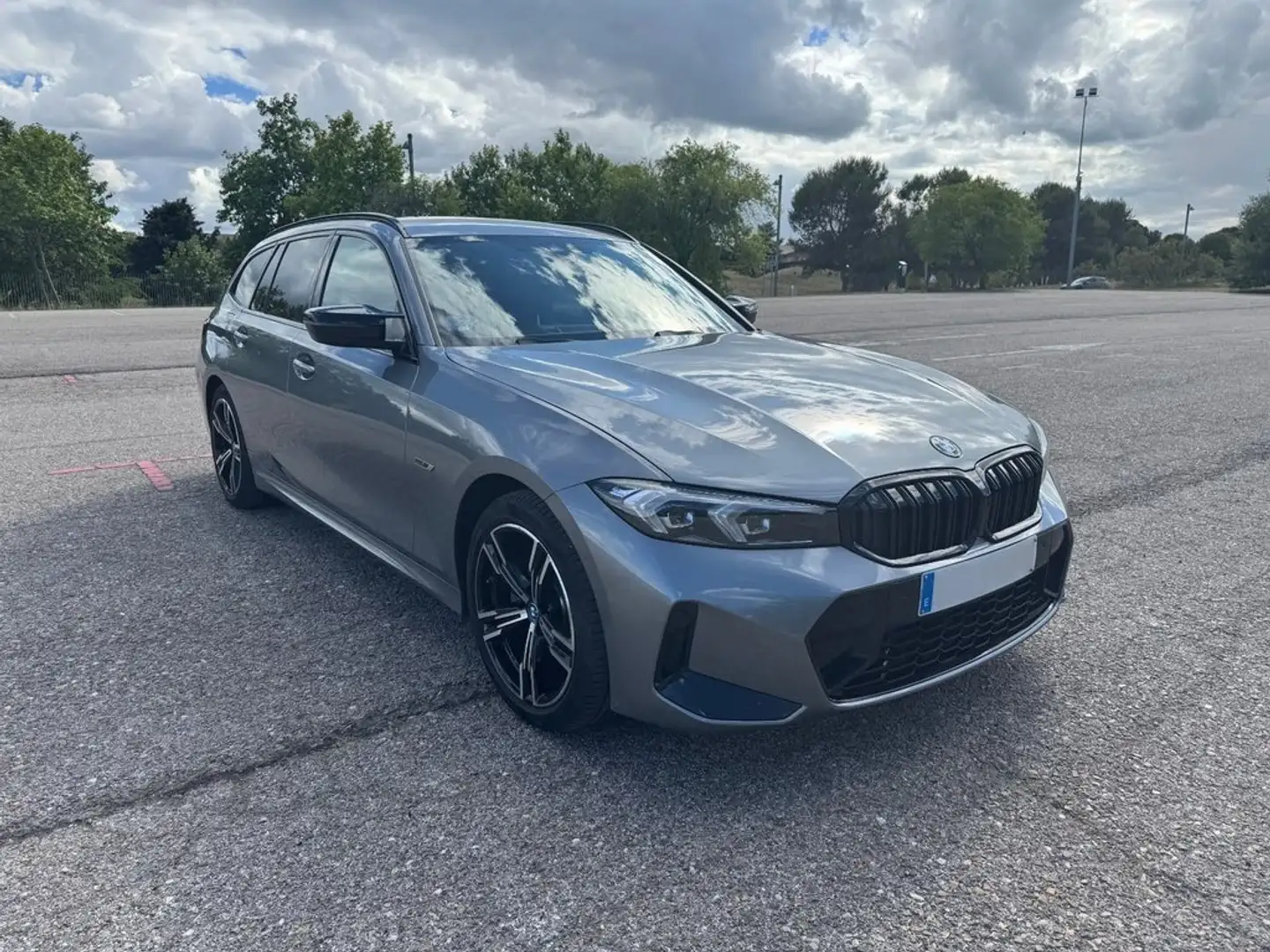 BMW Active Hybrid 5 330e xDrive Luxury Line - 2