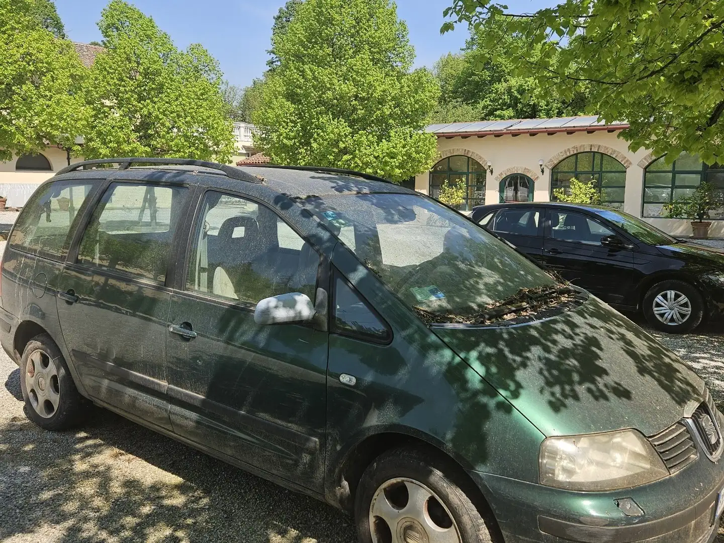 SEAT Alhambra 1.9 tdi Stylance (signo) 130cv Зелений - 1