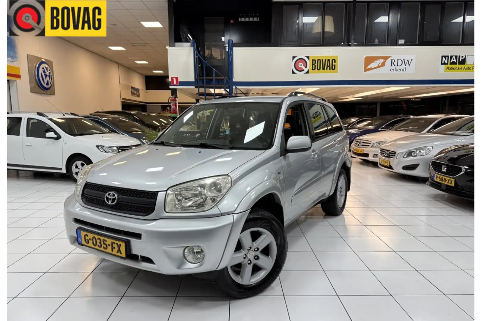 Toyota RAV 4 2.0-16V VVT-i Sol Bovag Garantie Automaat Grijs - 1