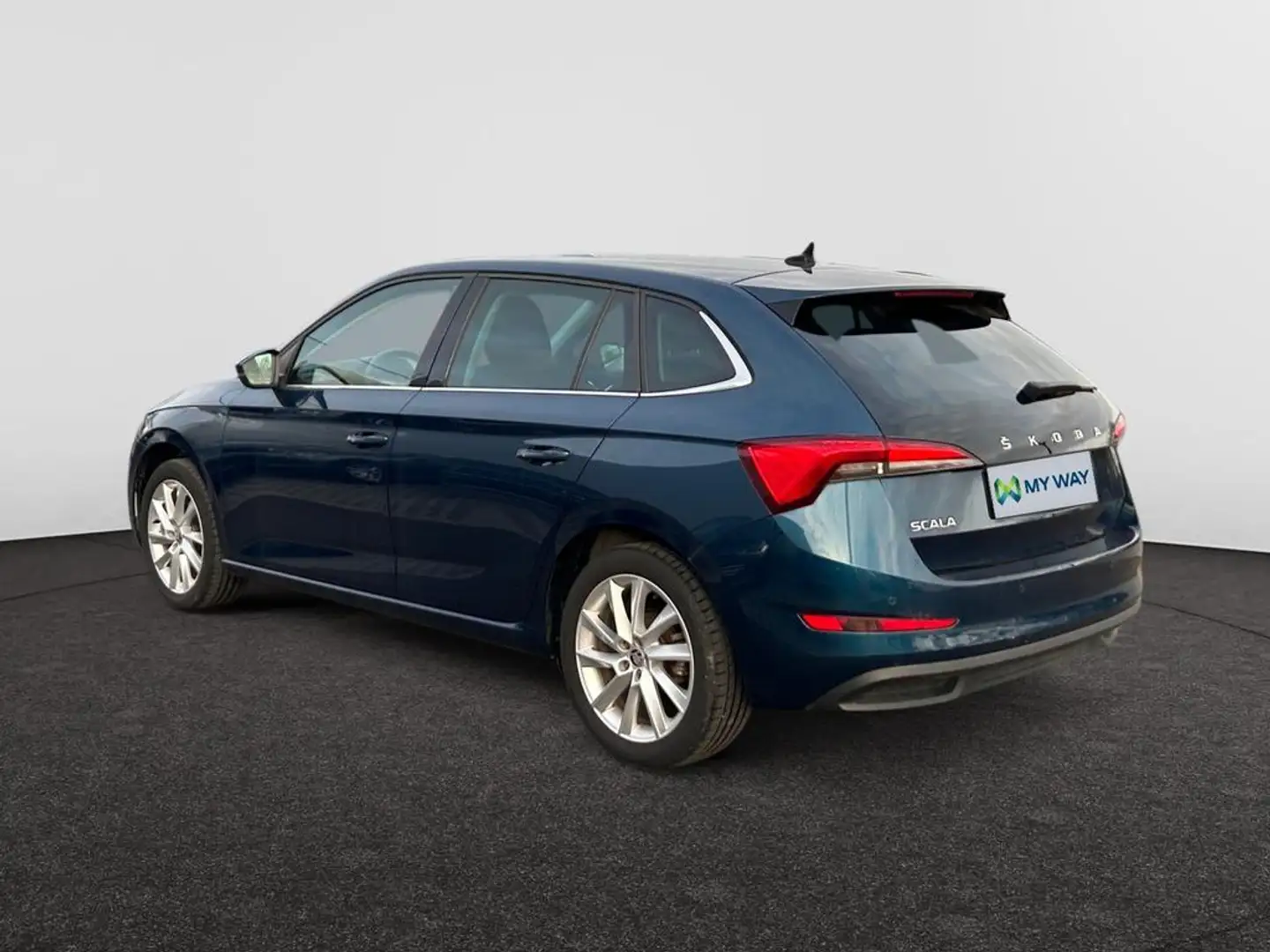 Skoda Scala Scala Clever 1,0 TSI 81 KW 6-speed mech. Blauw - 2