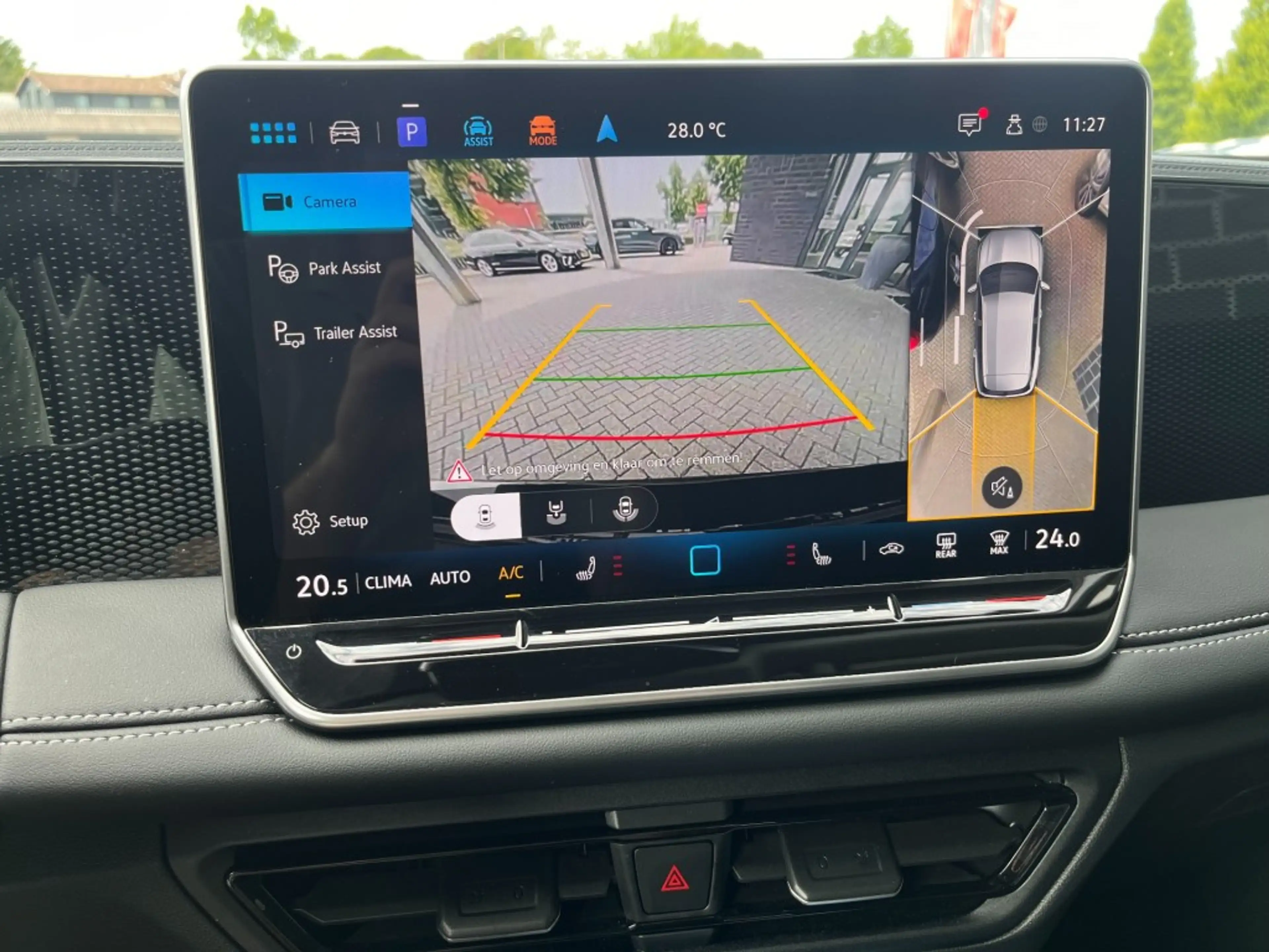 Volkswagen Tiguan 1.5 eTSI GOAL - TREKH. - LED PLUS - 360 GR. - 18 I — photo 16