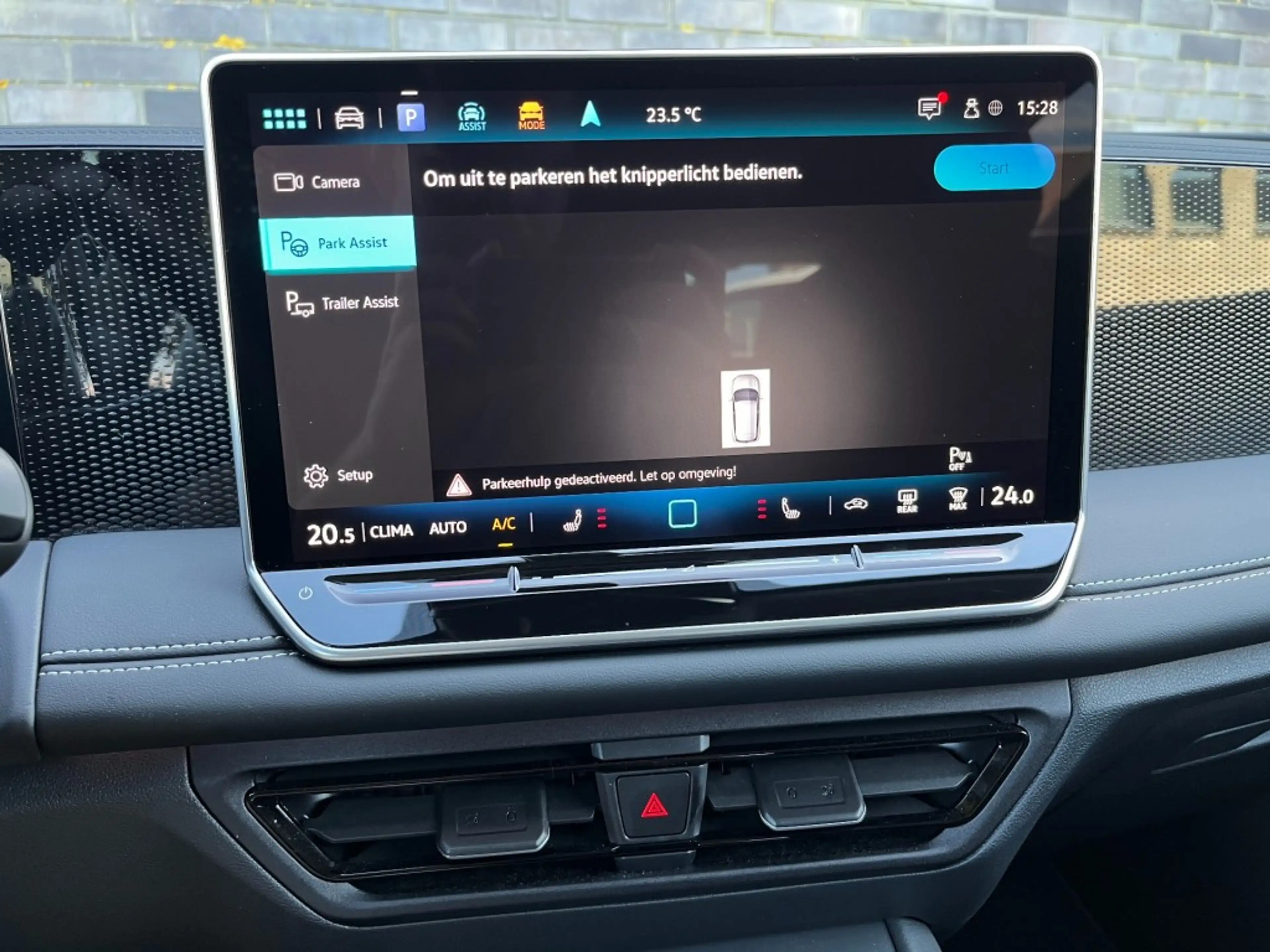 Volkswagen Tiguan 1.5 eTSI GOAL - TREKH. - LED PLUS - 360 GR. - 18 I — photo 21