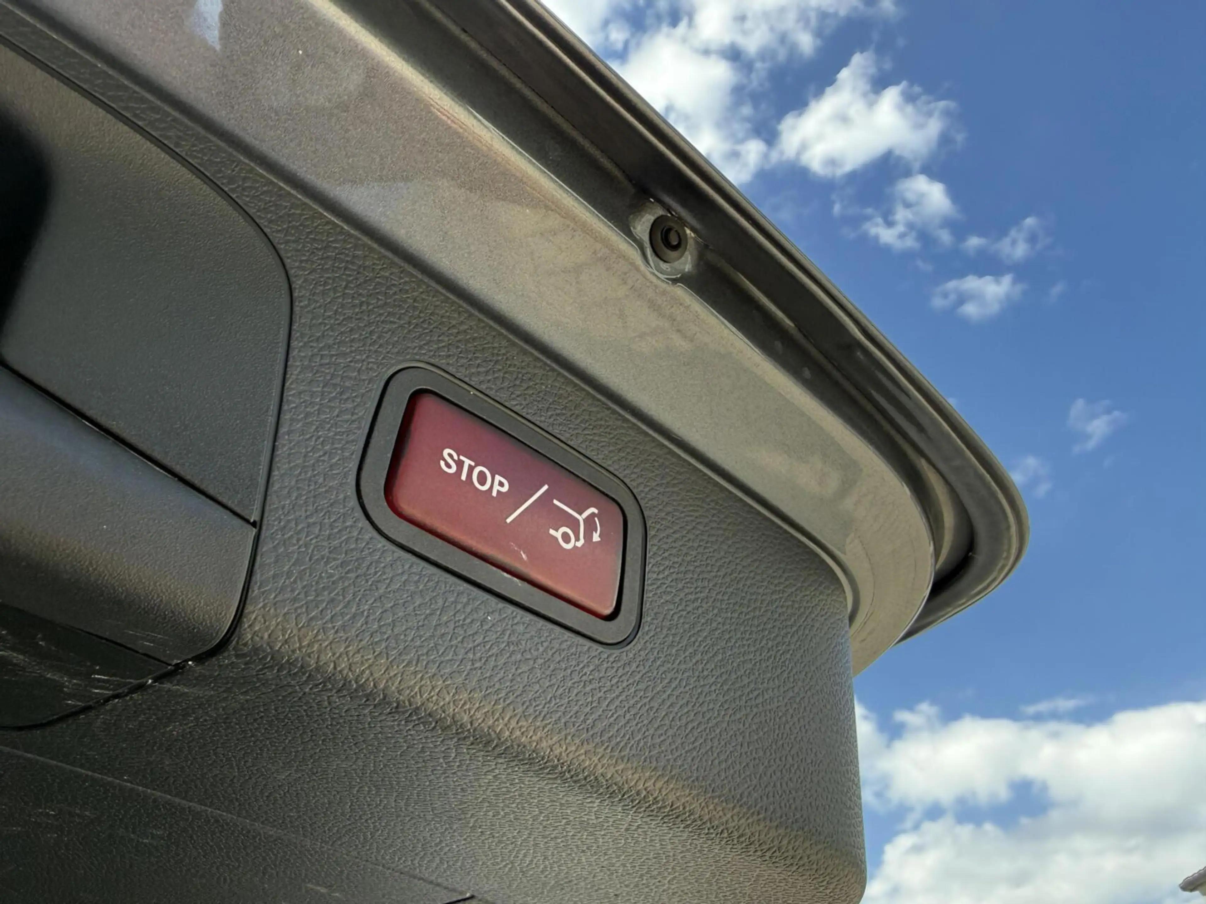 Mercedes-Benz GLC 350 350e 4MATIC Premium Plus AMG-Line | Alcantara/Lede — photo 9