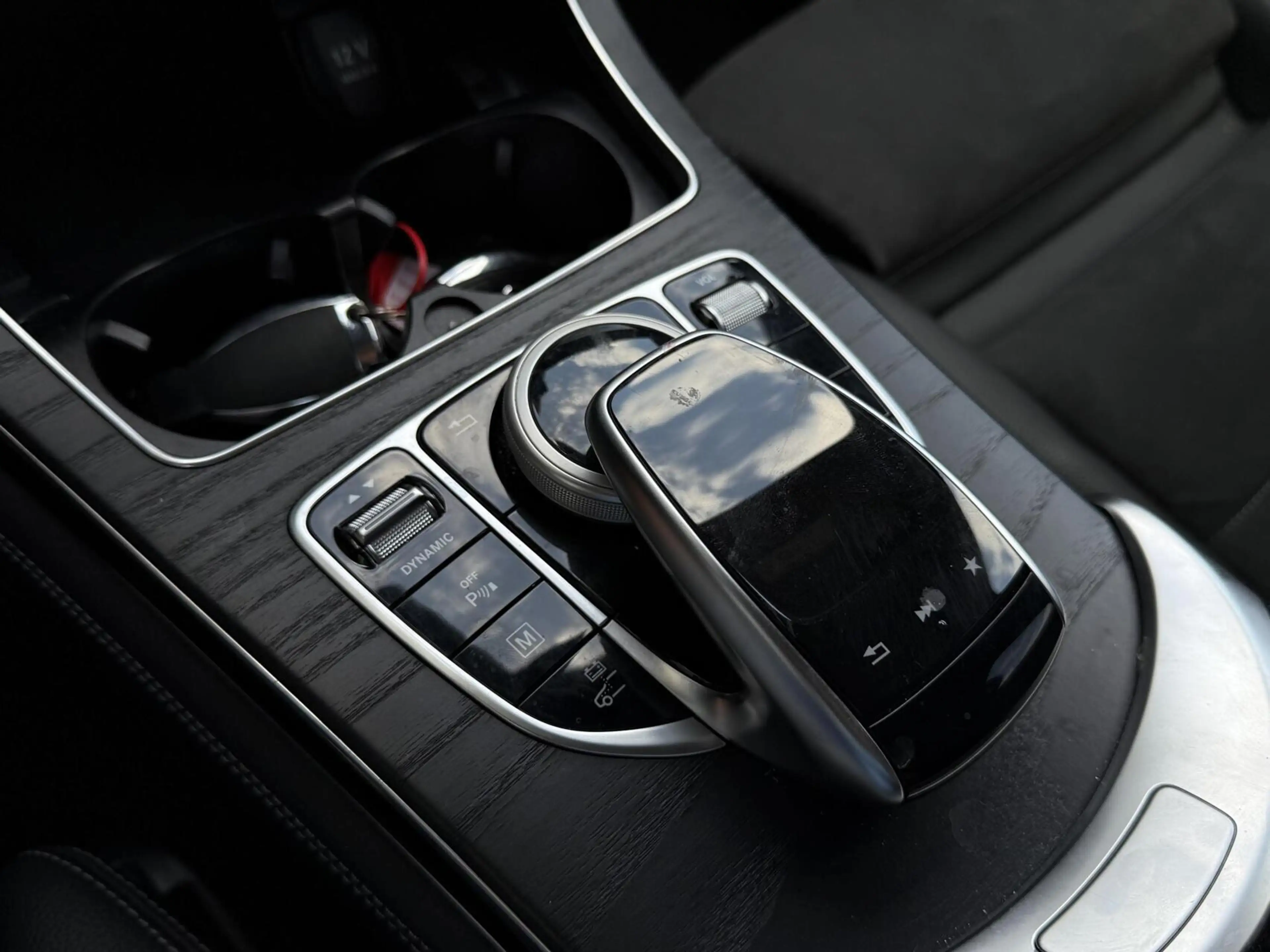 Mercedes-Benz GLC 350 350e 4MATIC Premium Plus AMG-Line | Alcantara/Lede — photo 19