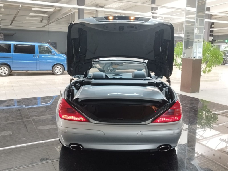 Mercedes-Benz SL 350 Original — photo 12