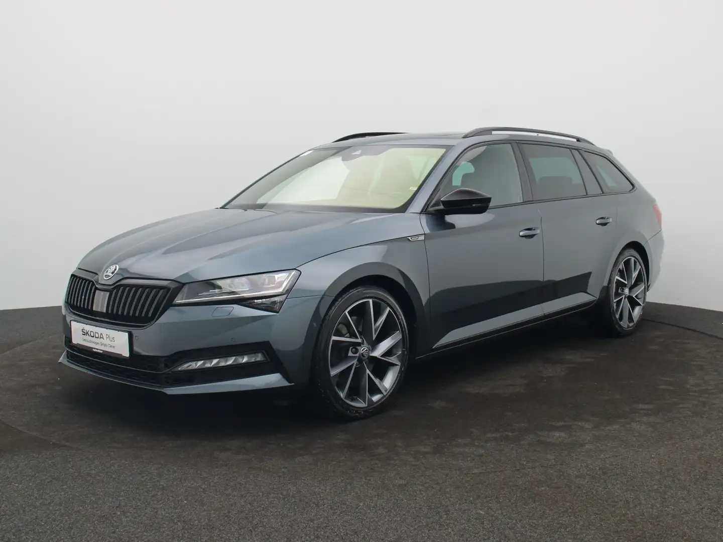 Skoda Superb Combi Sportline 2.0TSI 4x4 DSG/ Pano, AHK Gris - 2