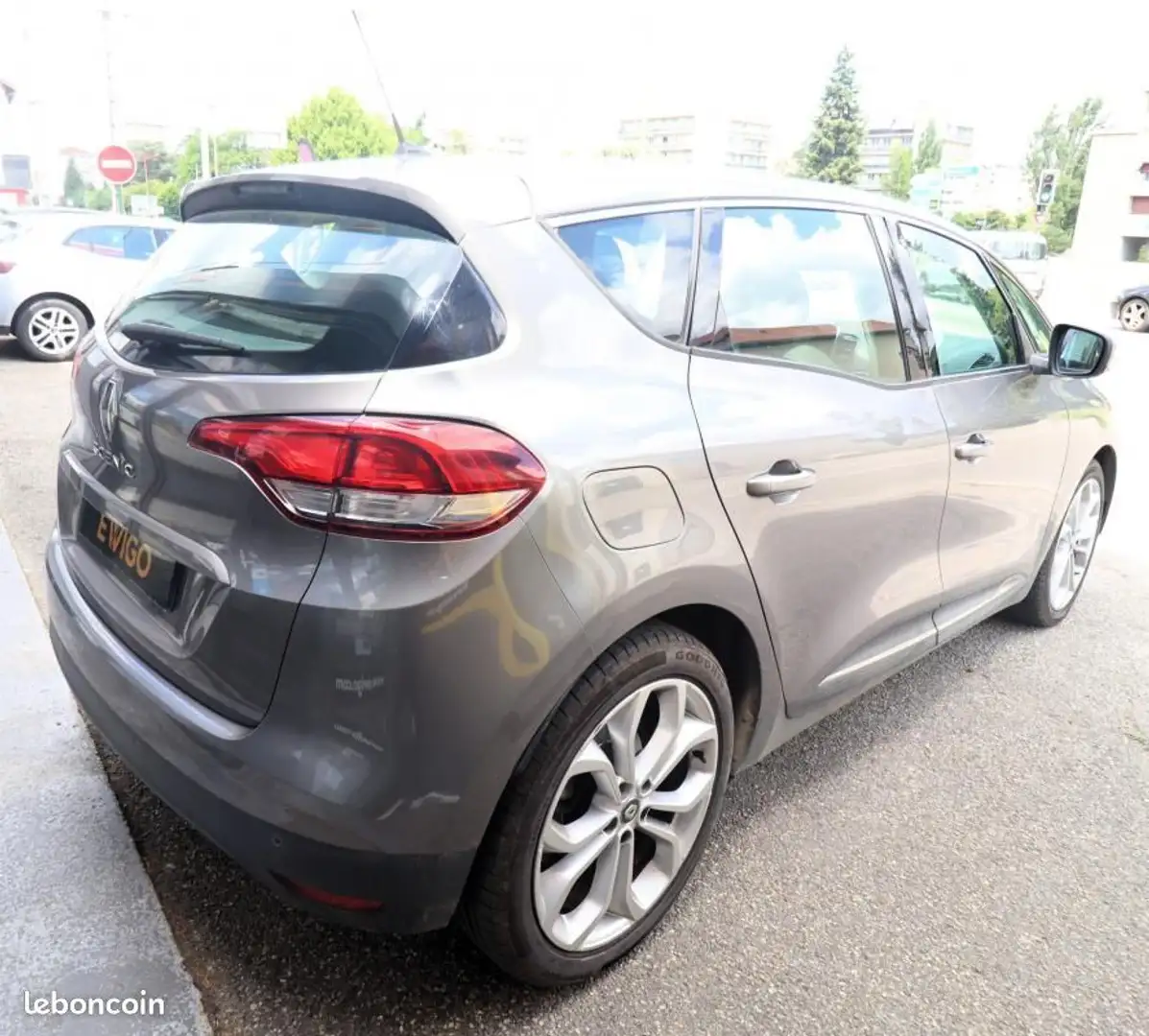 Renault Scenic Scénic 1.6 DCI 130 CH ENERGY BUSINESS %2B RADAR AV AR SUIVI COMPLET 2 EME MAIN Gris - 2
