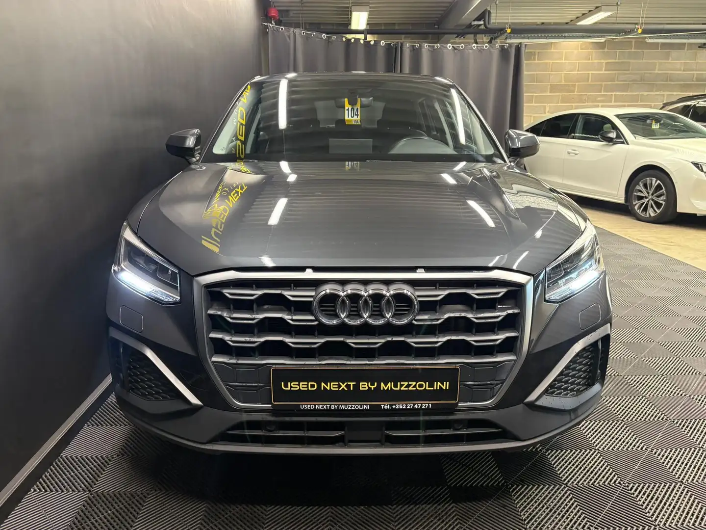 Audi Q2 150 cv TFSI S-Tronic Gris - 2