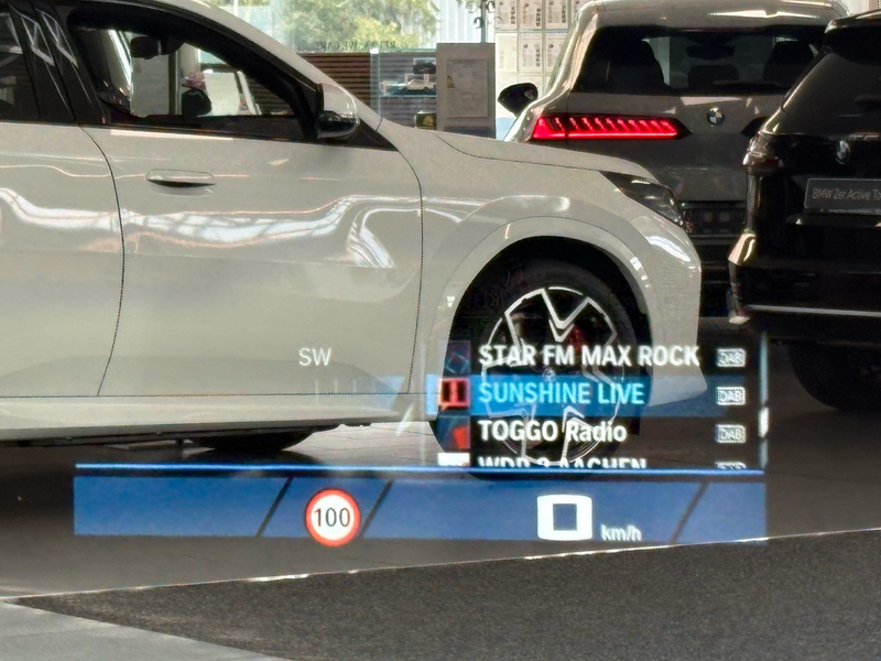 BMW M5 Touring M Driver´s Package DA/PA Prof PANO B/W — photo 34