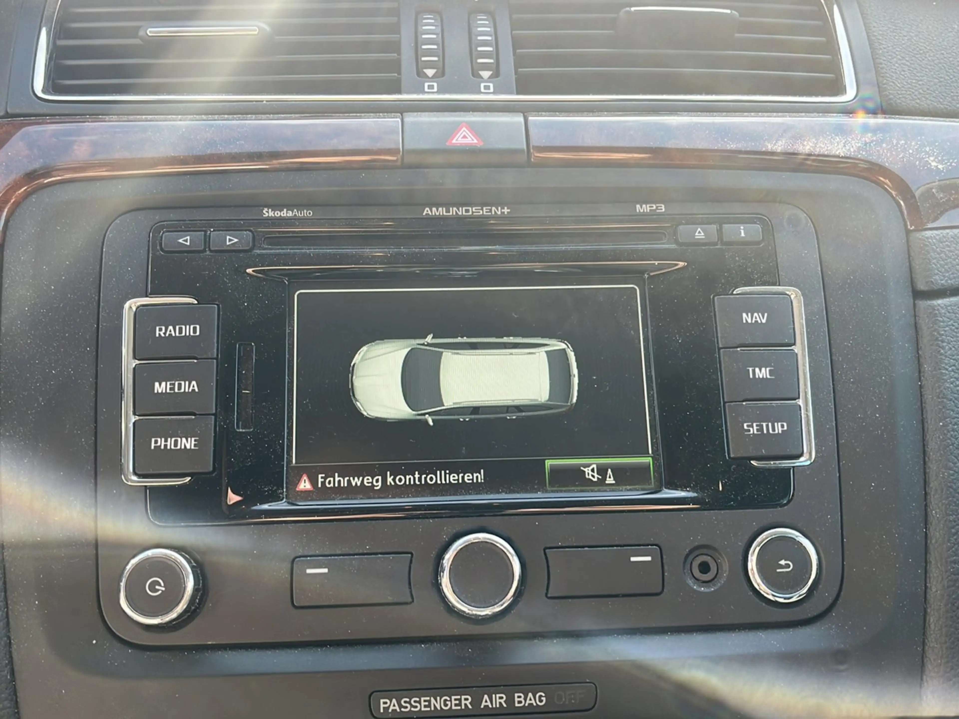 Skoda Superb 2.0TDI DSG Elegance XENON+NAVI+LEDER+MEMO — photo 13