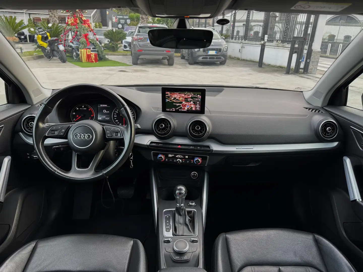 Audi Q2 1.6 TDI Sport S-tronic 116CV MATRIX PELLE Grigio - 2
