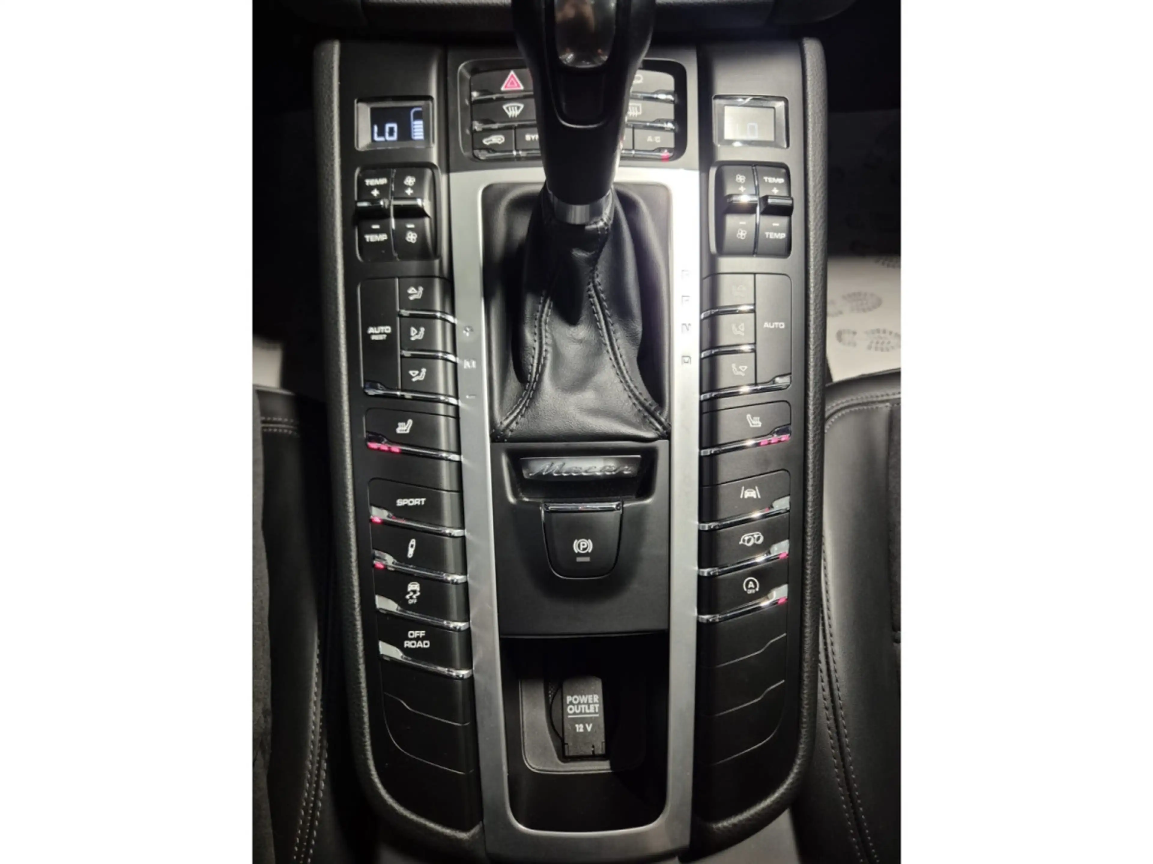 Porsche Macan 2.9 GTS PANO CUIR NAVI — photo 10