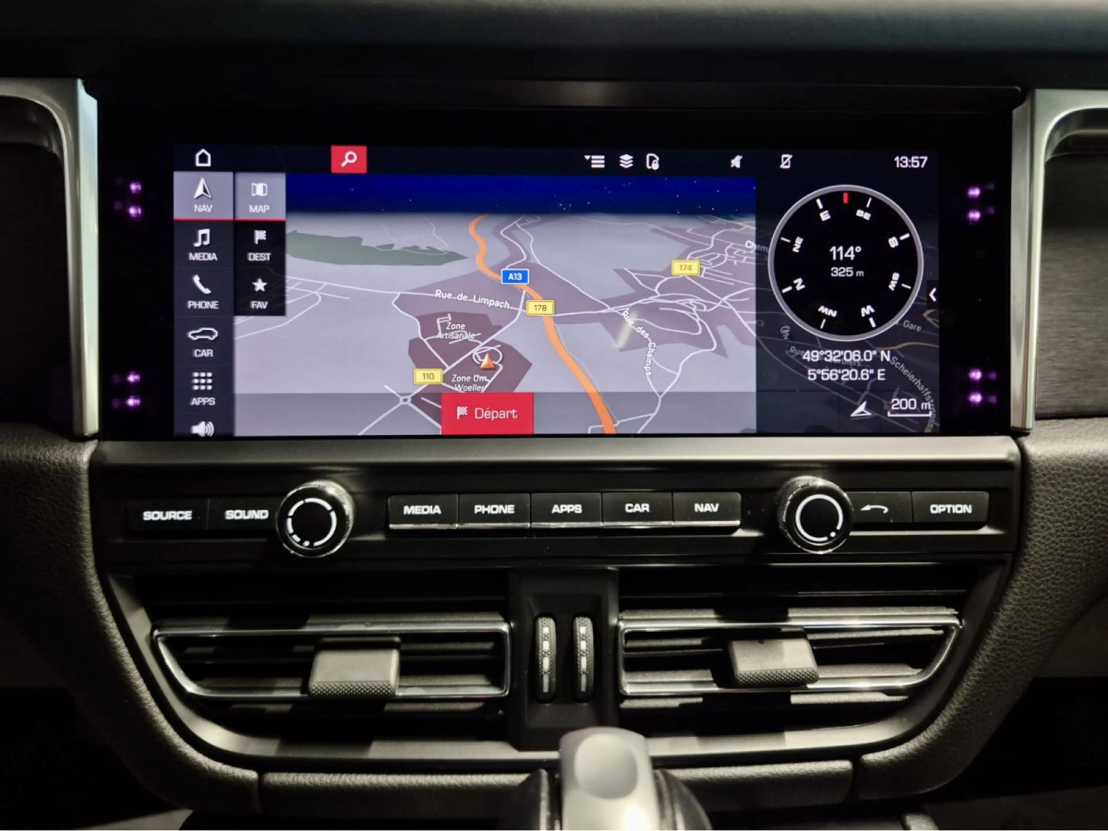 Porsche Macan 2.9 GTS PANO CUIR NAVI — photo 9