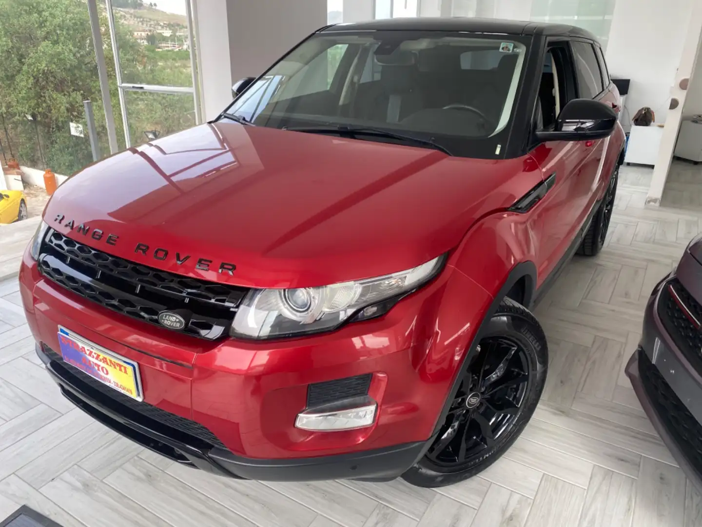 Land Rover Range Rover Evoque Range Rover Evoque 2.2 TD4 5p. Prestige Rosso - 2