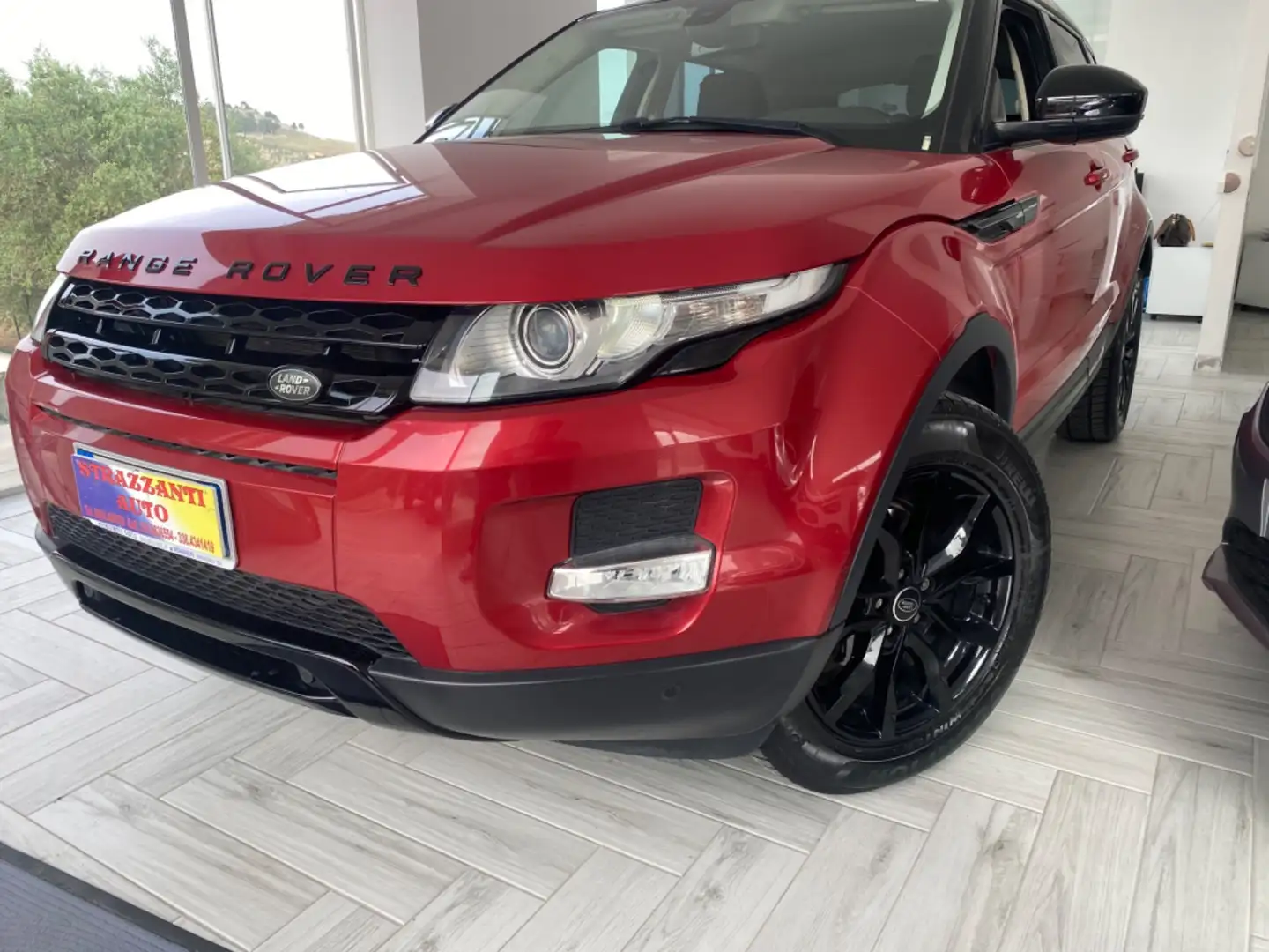 Land Rover Range Rover Evoque Range Rover Evoque 2.2 TD4 5p. Prestige Rosso - 1