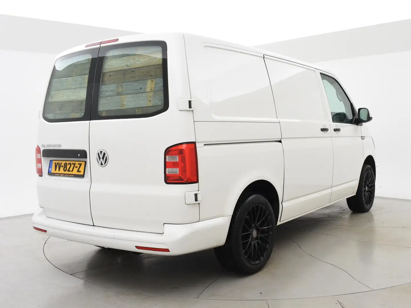 Volkswagen T6 Transporter 2.0 TDI L1H1 + 18 INCH LMV | NAVIGATIE | DAB | CRU Wit - 2