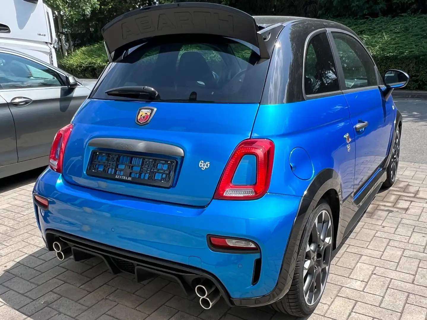Abarth 695 695 1.4 T-Jet Tributo 131 Rally Bleu - 2