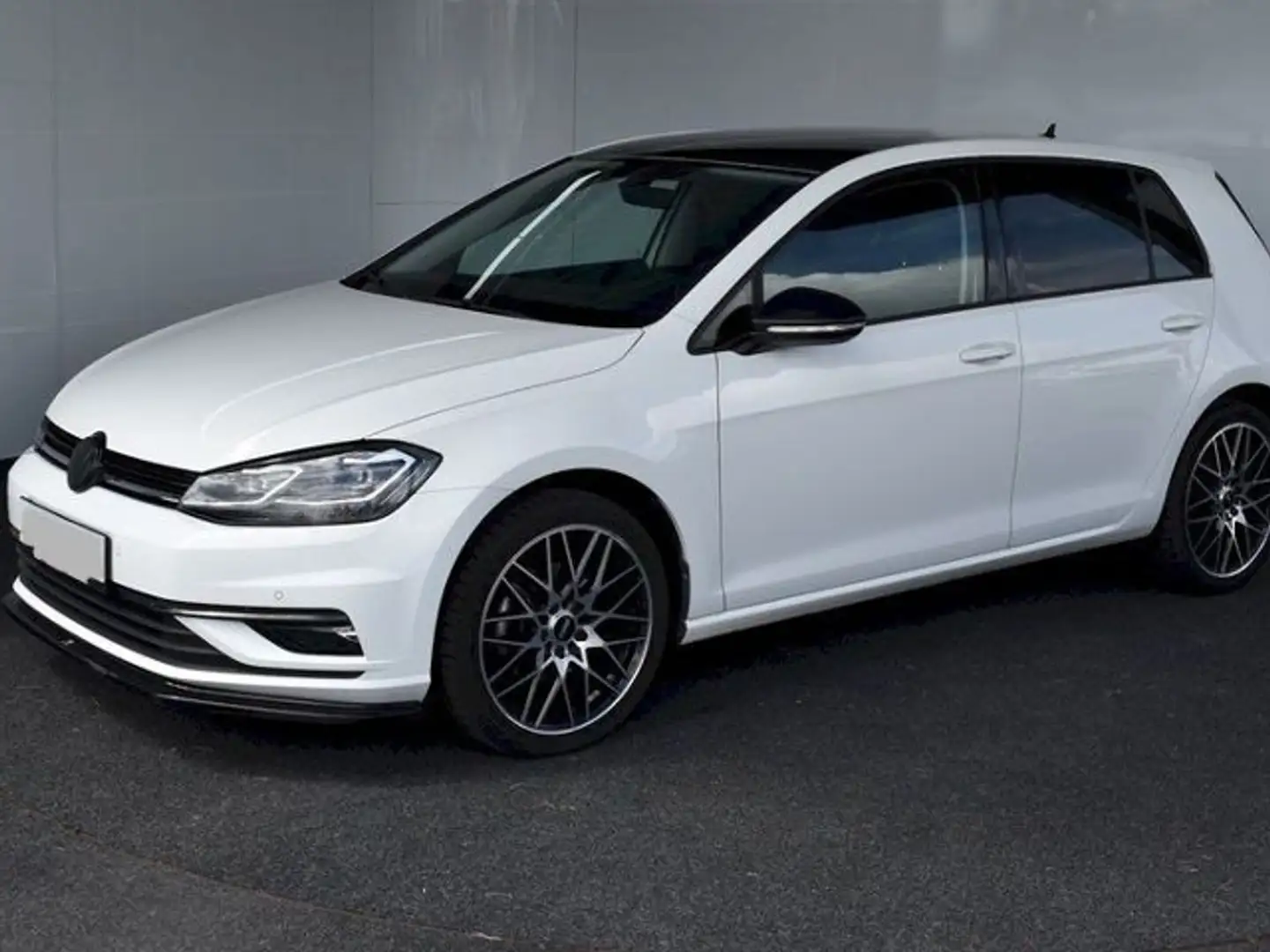 Volkswagen Golf VII Lim. Comfortline LED ACC SHZ KLIMA ALU White - 2