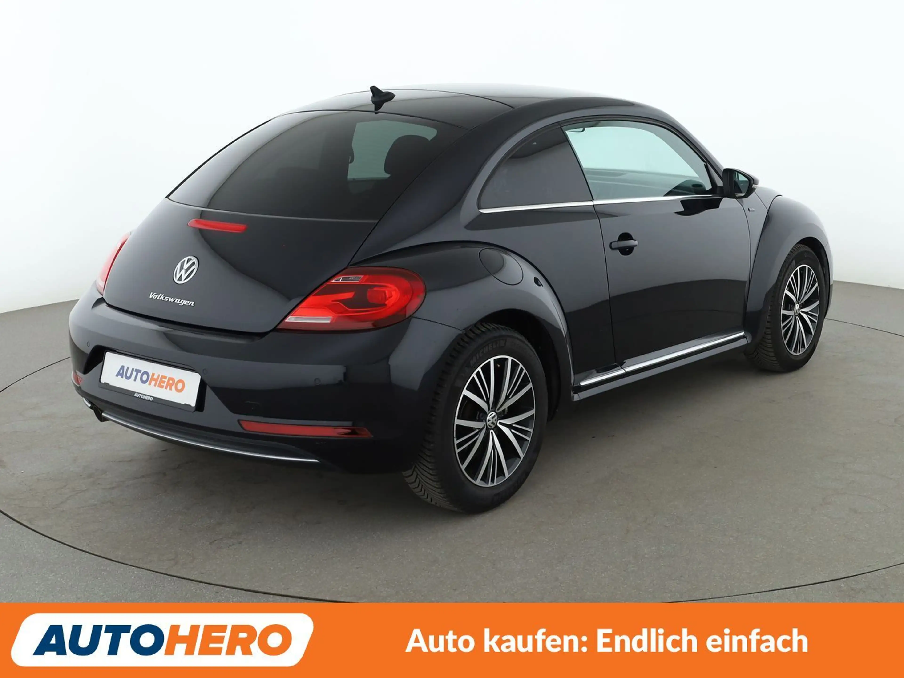 Volkswagen Beetle 2.0 TDI Allstar BlueMotion Tech*NAVI*TEMPO*PDC* — photo 6